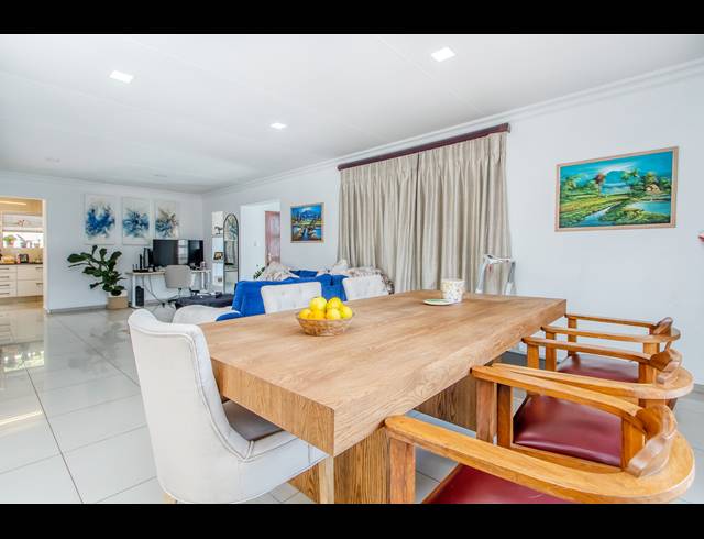 2 BEDROOM HOUSE TO LET IN LONEHILL